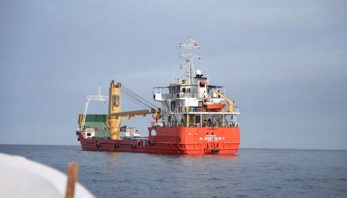 What does US naval blockade of Iran mean for oil flows?